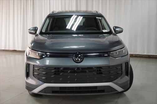 2025 Volkswagen Tiguan 2.0T SE 4MOTION