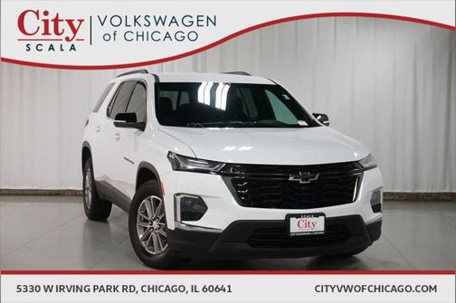 2022 Chevrolet Traverse LT Cloth