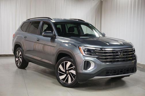 2024 Volkswagen Atlas 2.0T SE w/Technology 4MOTION
