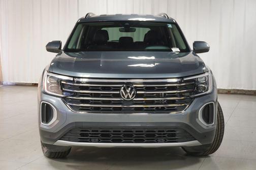 2024 Volkswagen Atlas 2.0T SE w/Technology 4MOTION