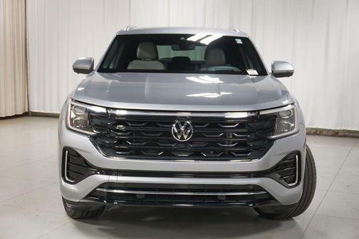 2024 Volkswagen Atlas Cross Sport 2.0T SEL Premium