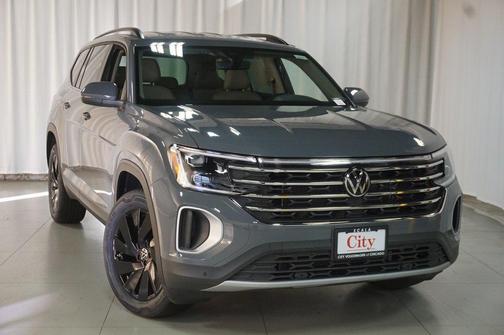 2025 Volkswagen Atlas 2.0T SE w/Technology 4MOTION