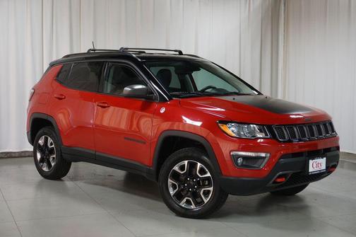 Redline Pearlcoat 2018 Jeep Compass Trailhawk