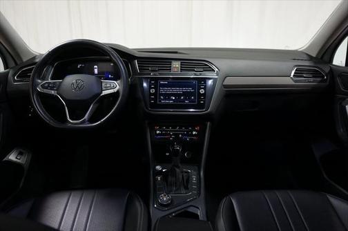 2024 Volkswagen Tiguan 2.0T SE 4MOTION