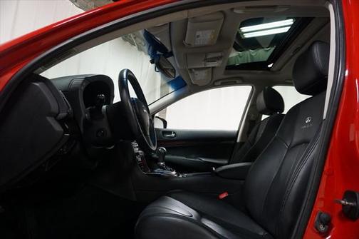 2013 INFINITI G37x Base