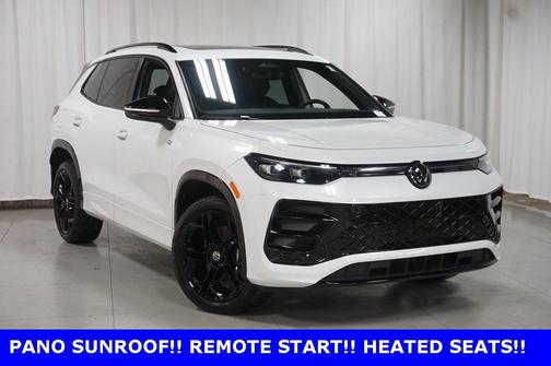 2025 Volkswagen Tiguan 2.0T SE R-Line Black 4MOTION