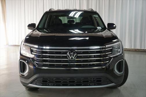 2025 Volkswagen Atlas 2.0T SE w/Technology 4MOTION