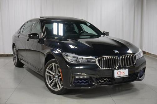 2017 BMW 740e xDrive iPerformance