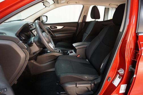 2017 Nissan Rogue Sport S