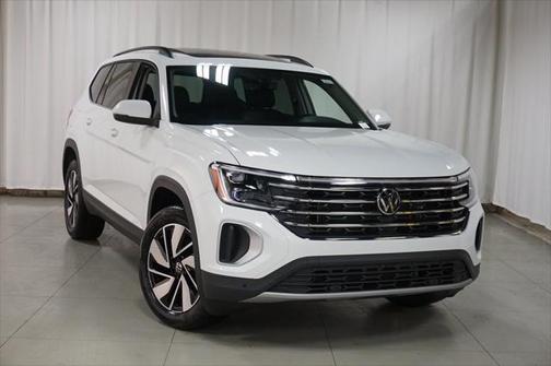 2025 Volkswagen Atlas 2.0T SE w/Technology 4MOTION