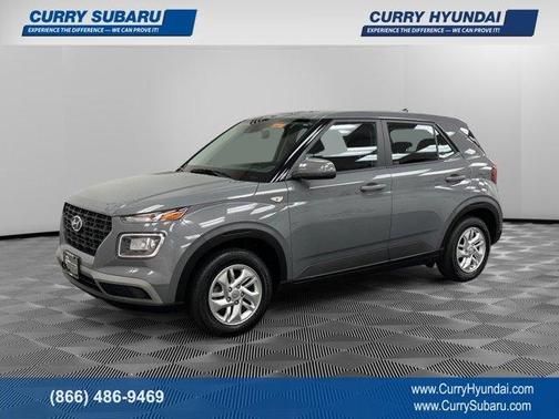 2022 Hyundai VENUE SE