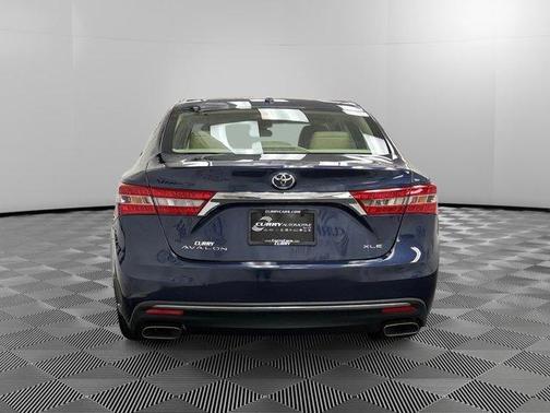 2017 Toyota Avalon XLE
