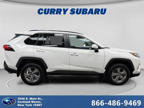 Ice 2023 Toyota RAV4 XLE