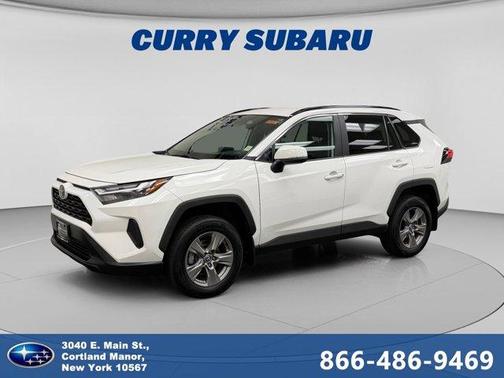 Ice 2023 Toyota RAV4 XLE