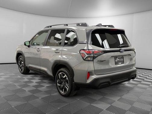 Riverrock Green 2025 Subaru Forester Hybrid