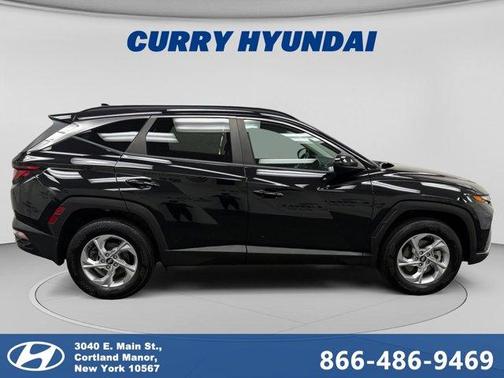 Black Pearl 2024 Hyundai TUCSON SEL