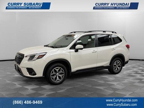 Crystal White Pearl 2023 Subaru Forester Premium