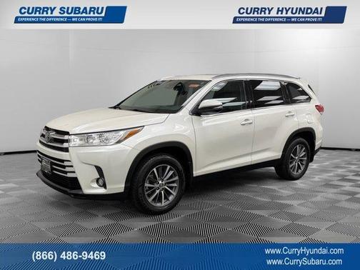 2019 Toyota Highlander 