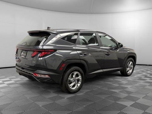 2023 Hyundai TUCSON SE