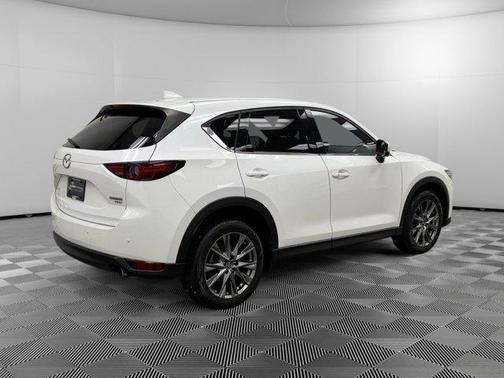 2021 Mazda CX-5 Signature