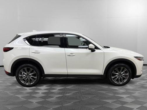 2021 Mazda CX-5 Signature