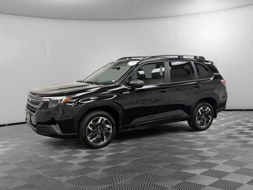 Crystal Black Silica 2025 Subaru Forester Hybrid