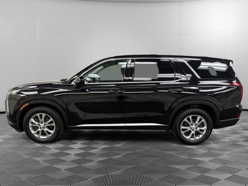 2022 Hyundai PALISADE SE