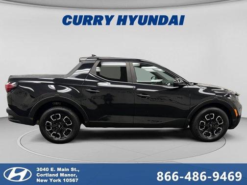 Phantom Black 2022 Hyundai SANTA CRUZ 2.5L SEL