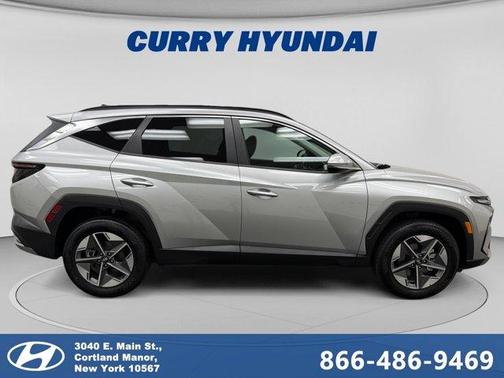 Shimmering Silver 2025 Hyundai TUCSON SEL Convenience