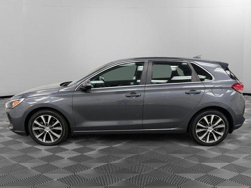 2019 Hyundai Elantra GT Base
