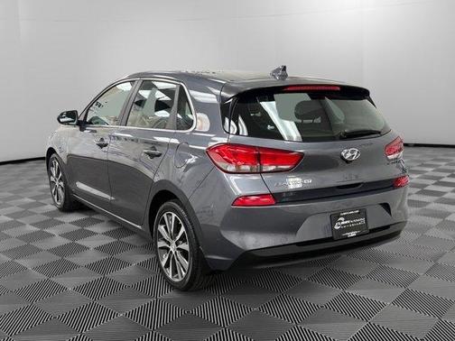 2019 Hyundai Elantra GT Base