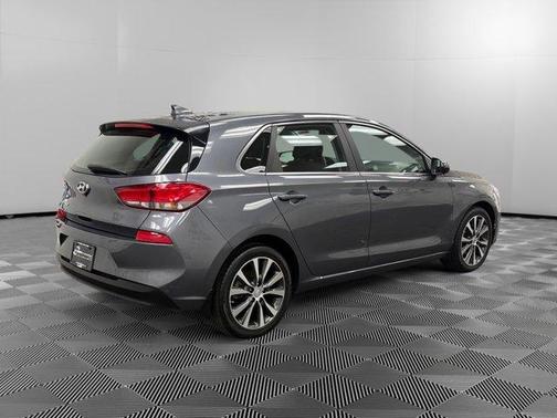 2019 Hyundai Elantra GT Base