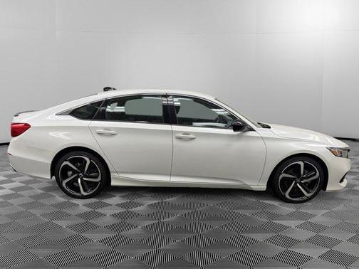 2022 Honda Accord Sport SE