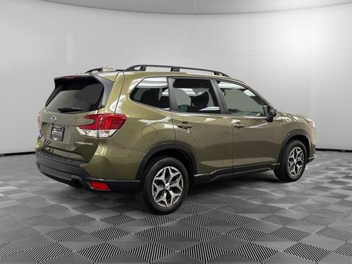 2023 Subaru Forester 2.5i Premium