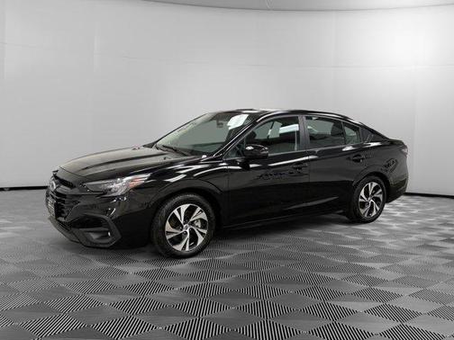 Crystal Black Silica 2025 Subaru Legacy Premium