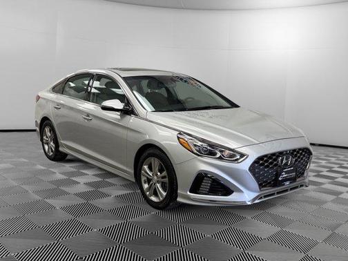 2019 Hyundai SONATA Limited