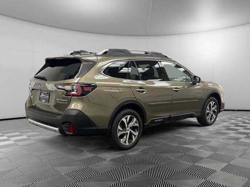 2020 Subaru Outback Touring XT