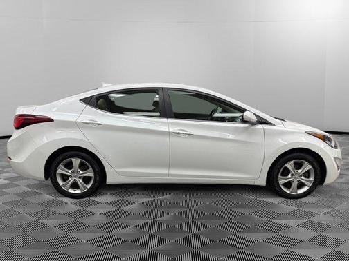 2016 Hyundai ELANTRA Value Edition