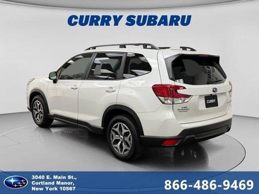 Crystal White Pearl 2023 Subaru Forester Premium