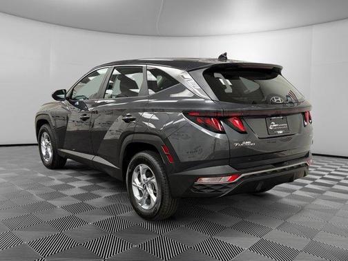 2023 Hyundai TUCSON SE