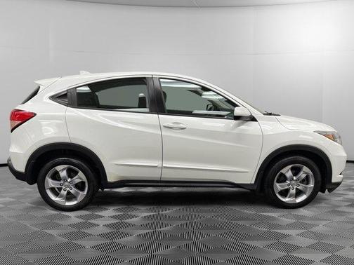 2016 Honda HR-V LX