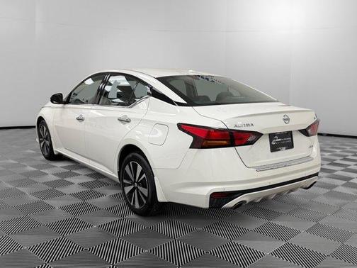 2022 Nissan Altima 2.5 SL