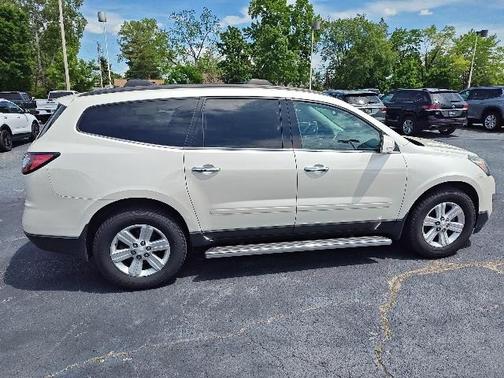 2013 Chevrolet Traverse 2LT