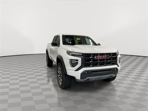 2023 GMC Canyon Base