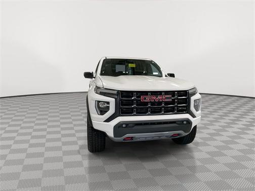 2023 GMC Canyon Base