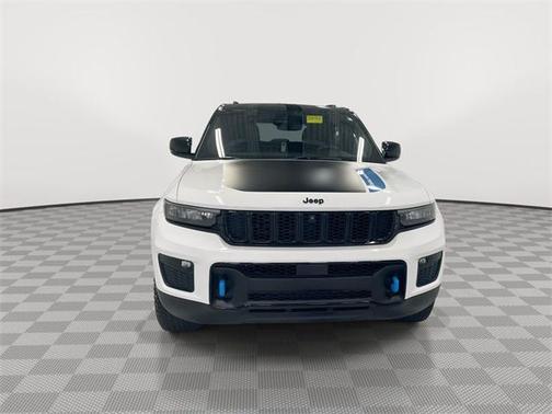 2023 Jeep Grand Cherokee 4xe Trailhawk