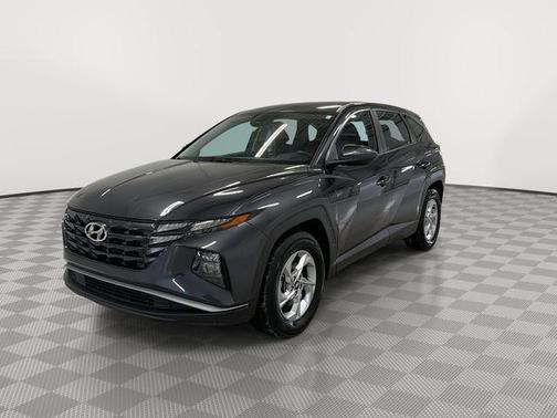 2022 Hyundai TUCSON SE