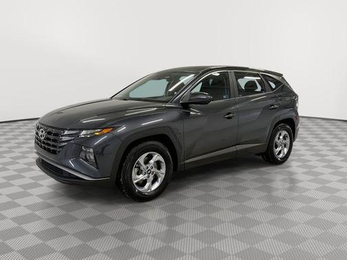 2022 Hyundai TUCSON SE