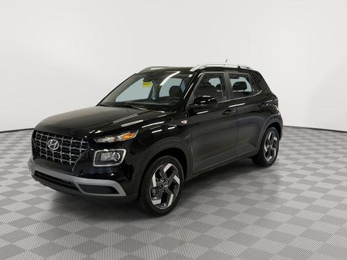 Onyx Black 2026 Hyundai VENUE SEL