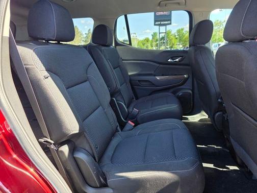 Volcanic Red Tintcoat 2023 GMC Acadia AWD SLE